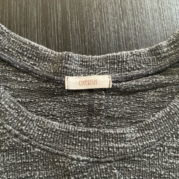 Gray Short Sleeve Pocketed Knit Top Cuffed Sleeve / Cherish / Oversized Size S - Picture 4 of 6